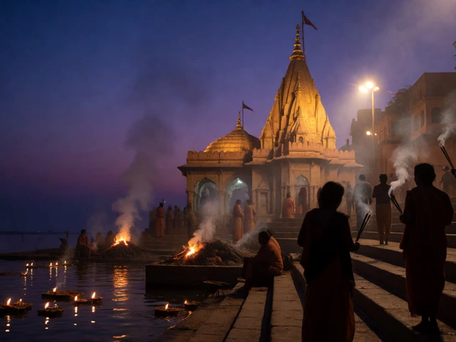 Which is the Holiest Hindu Temple in the World? A Guide to Spiritual Powerhouses